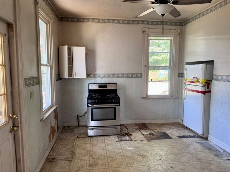 1616 Concordia St — photo 8