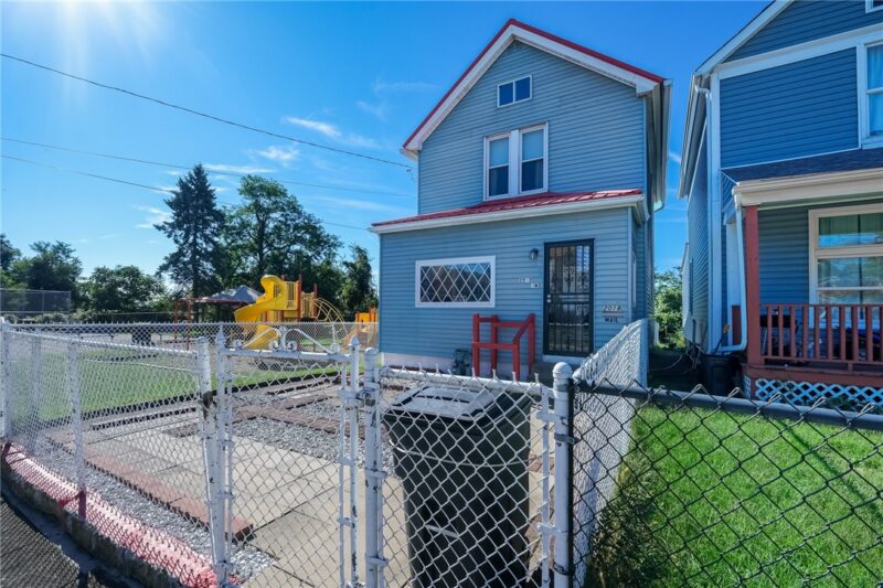 2018 Collingwood St — photo 3
