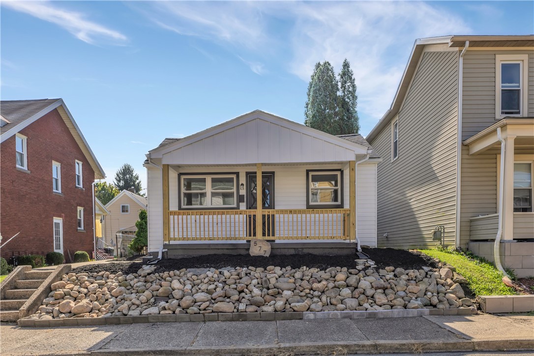 577 Jefferson St — photo 1