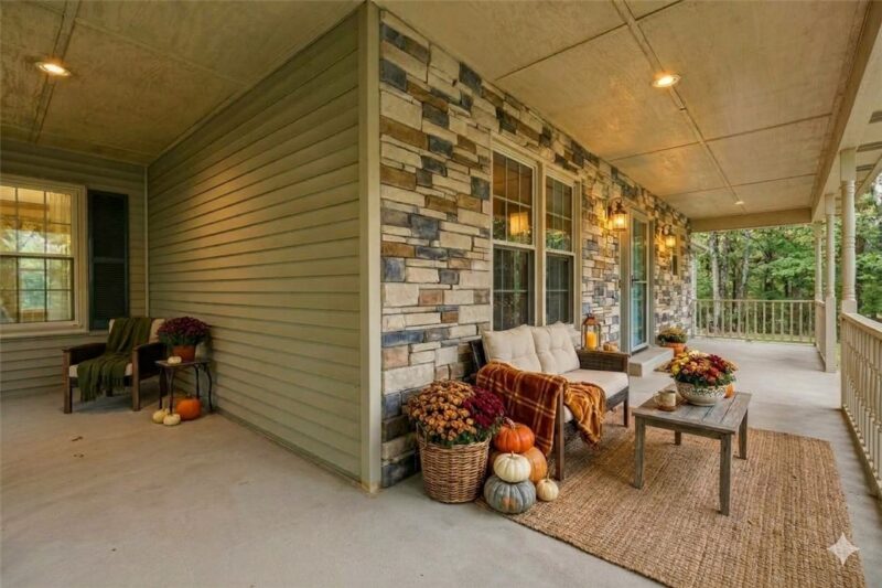 204 Farmview Ct — photo 2