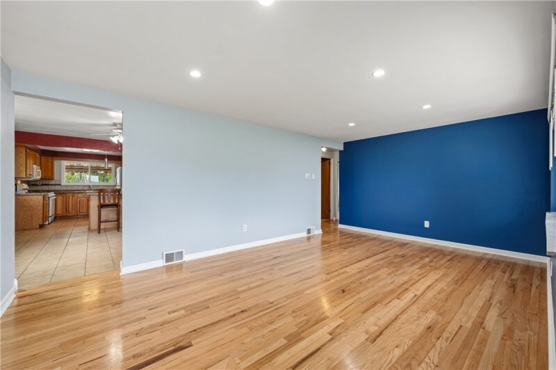 310 Millport Road — photo 3