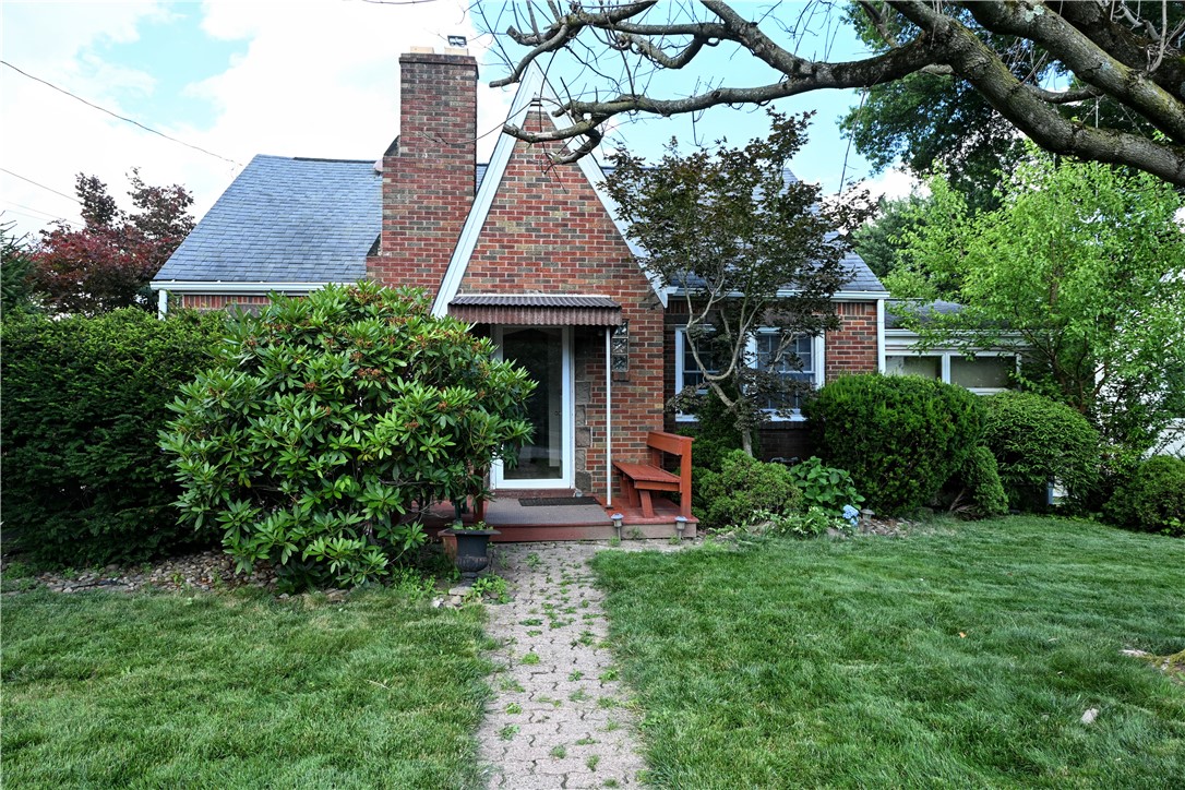 319 High St — photo 1