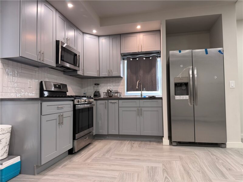 321 S 3rd St — photo 5