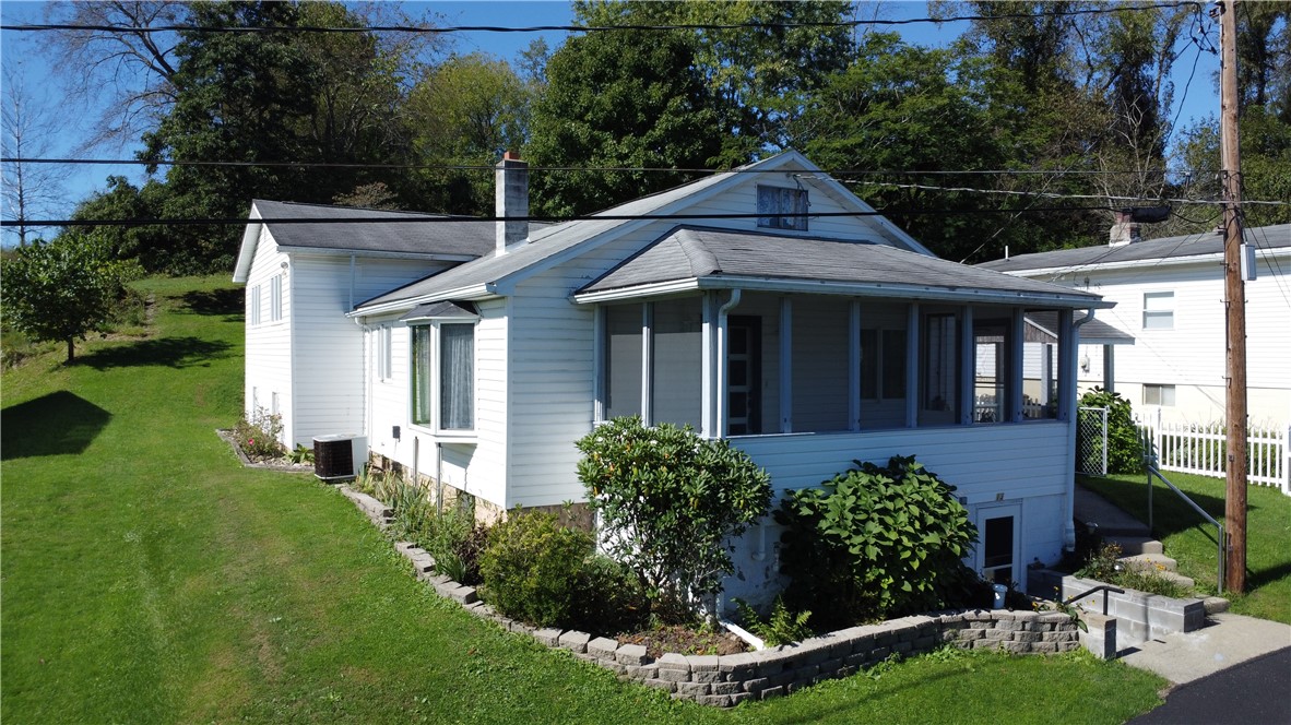 13 Dearth Ln — photo 1