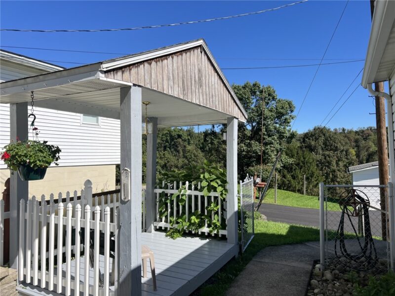 13 Dearth Ln — photo 4