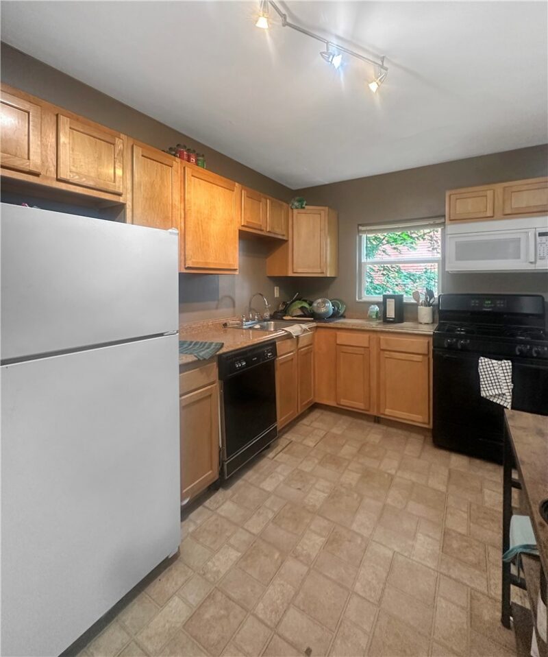 5708 Stanton Ave — photo 8