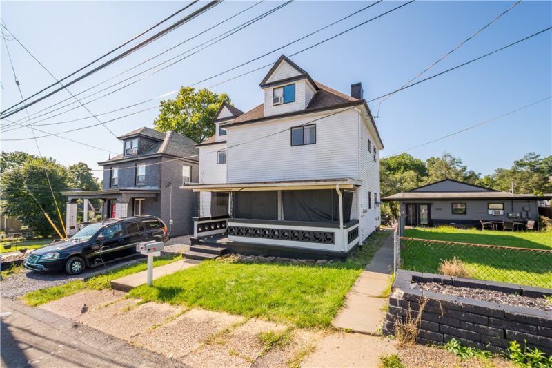 11 Briggs Street — photo 2