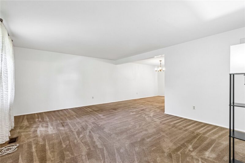 134 Peridot Dr — photo 6