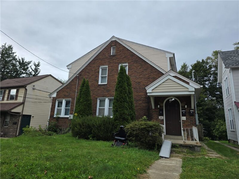 246 W Steuben St