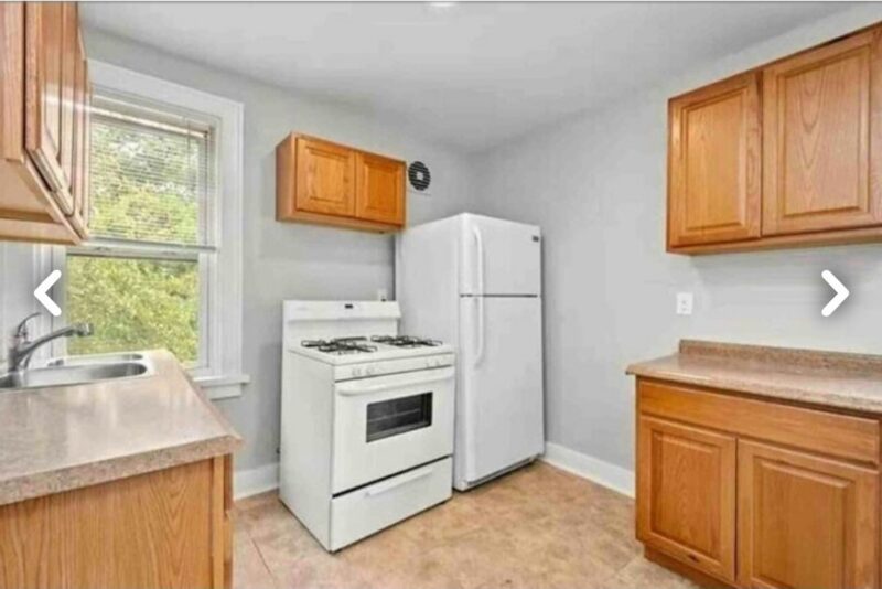 246 W Steuben St — photo 3