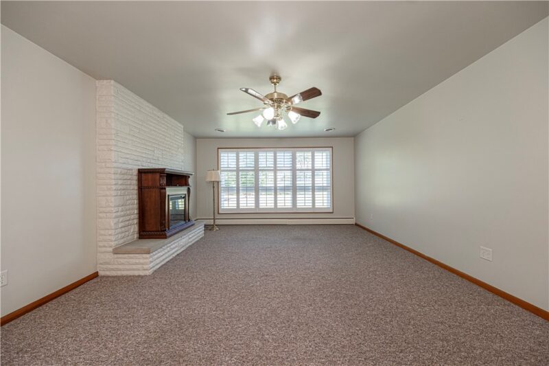 174 Mowry Rd — photo 4