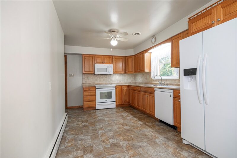 174 Mowry Rd — photo 5