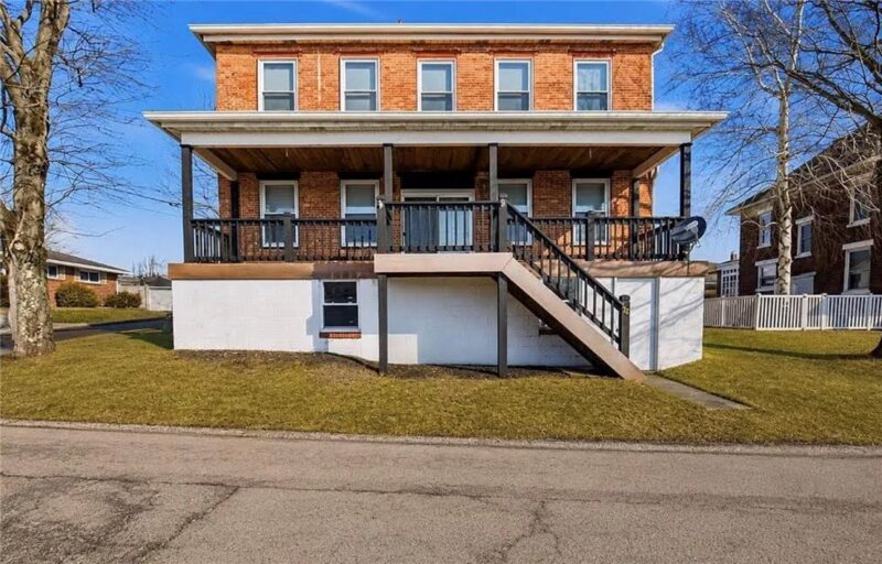 423 South Street — photo 2