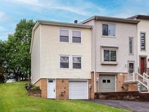 3252 Camberly DRIVE — photo 1