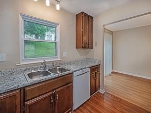 3252 Camberly DRIVE — photo 4