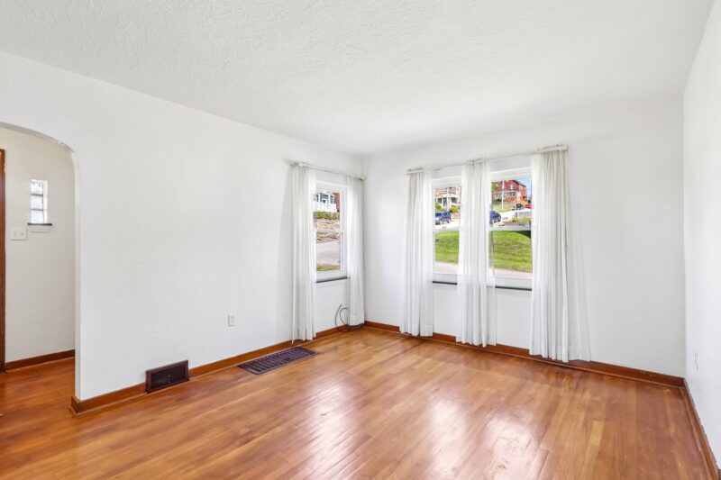 318 Oak STREET — photo 5