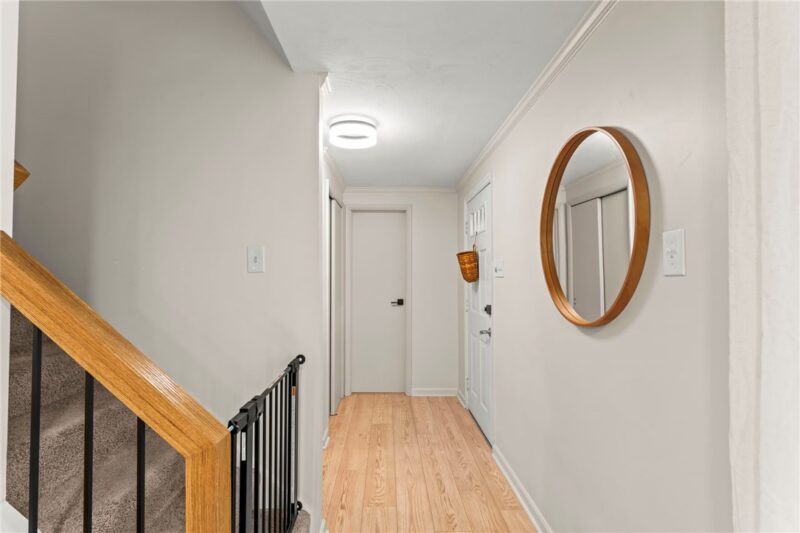 1266 Delfield Dr — photo 6