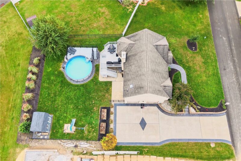 143 Janyce Dr — photo 5