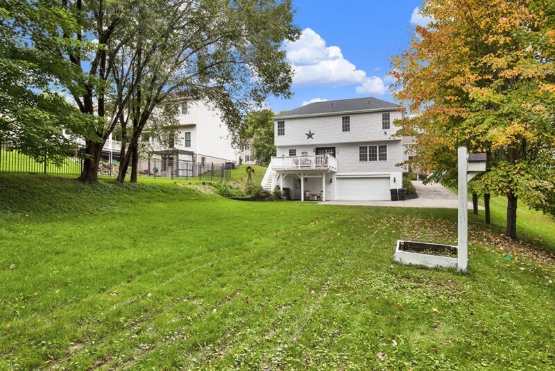 5099 Cypress Dr — photo 3