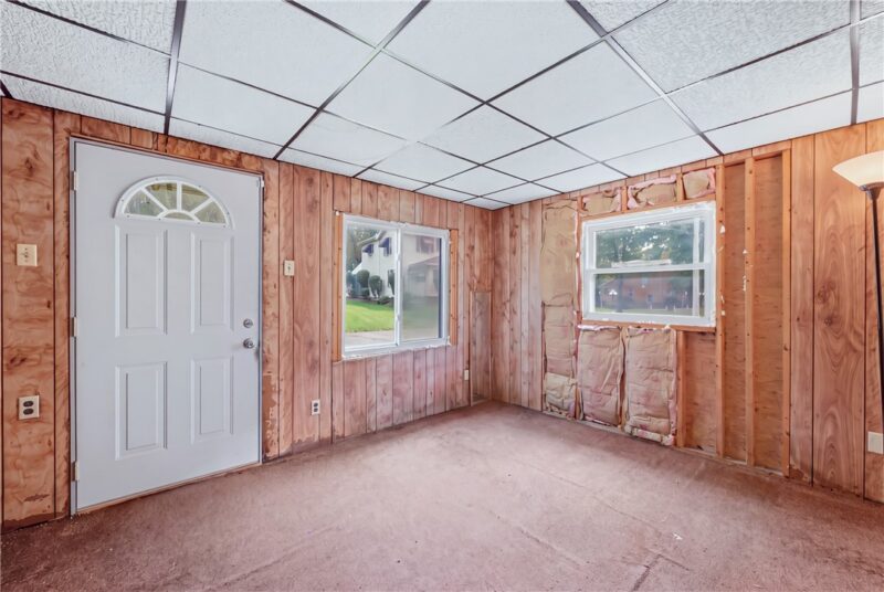 138 STRAWBRIDGE AVENUE — photo 6