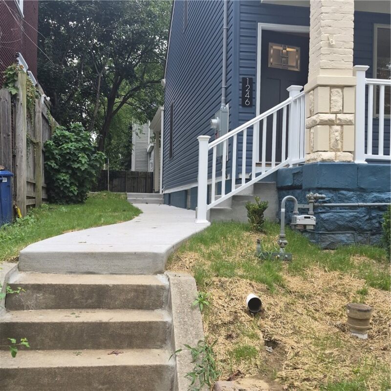 1246 Woodland Ave — photo 2