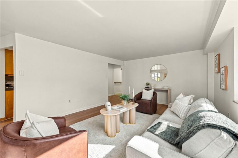 4625 Fifth Ave 205 — photo 5