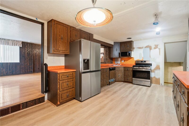 1212 Northwestern Dr — photo 8