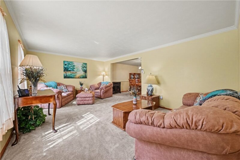 139 N Jamestown Rd — photo 6