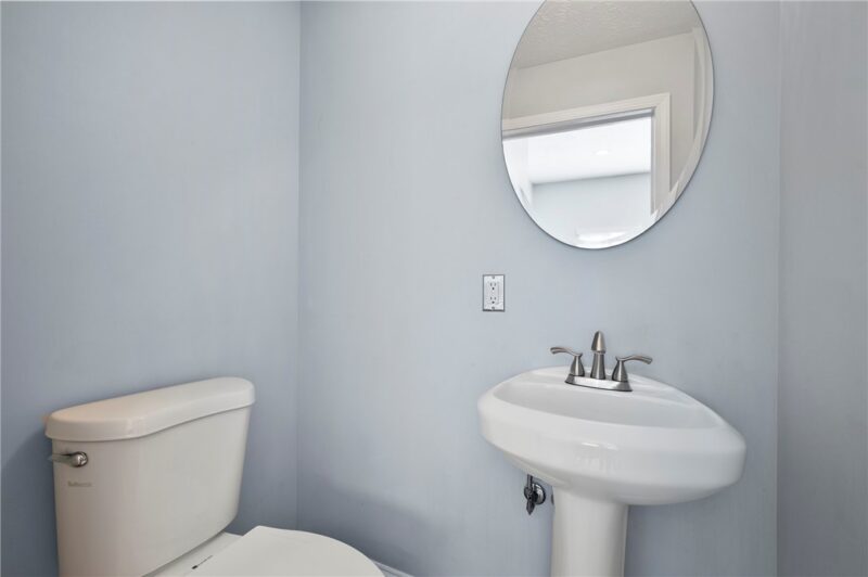 915 Mccandless Ave — photo 5