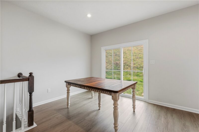 207 Yellowwood Ct — photo 7