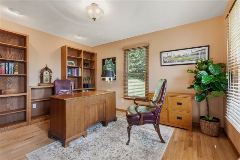 721 Stonebridge Dr. — photo 8