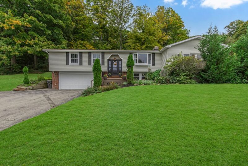 4173 River Road