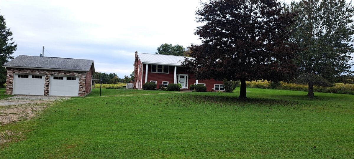 2673 Winslow Road — photo 1