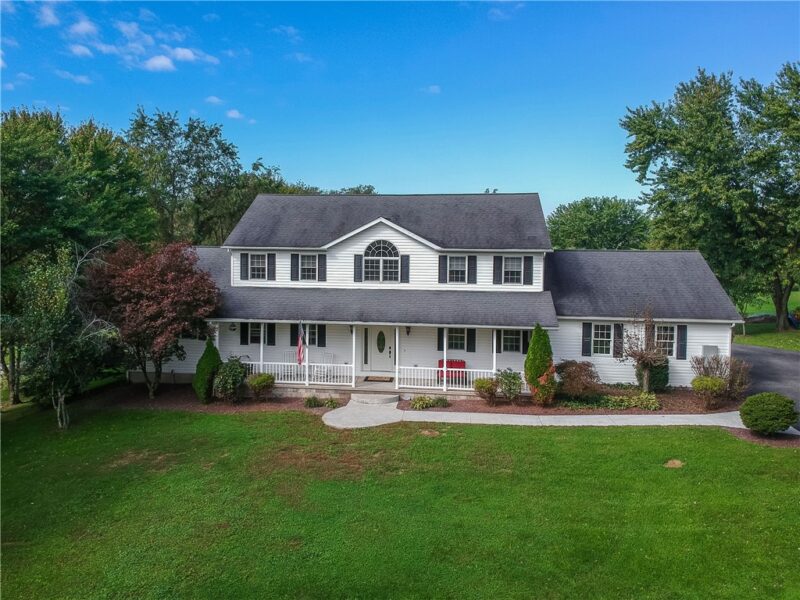 371 Hickernell Rd — photo 4