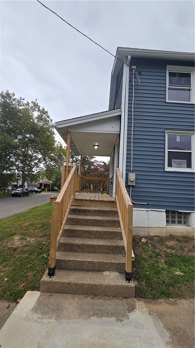 820 4th Street — photo 3
