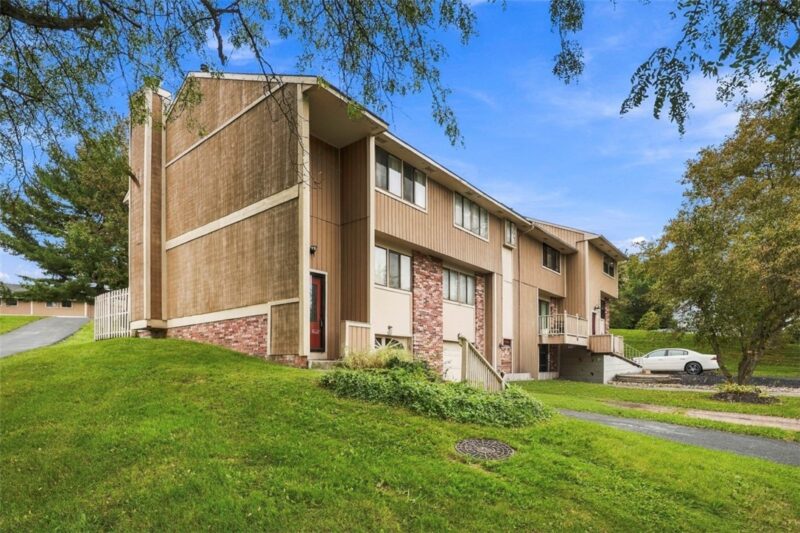 852 Wheatland Cir — photo 4