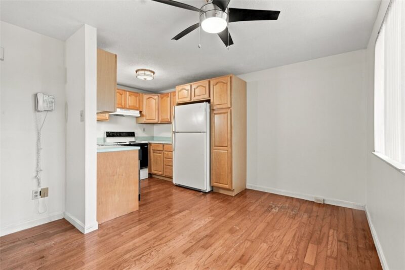 852 Wheatland Cir — photo 7