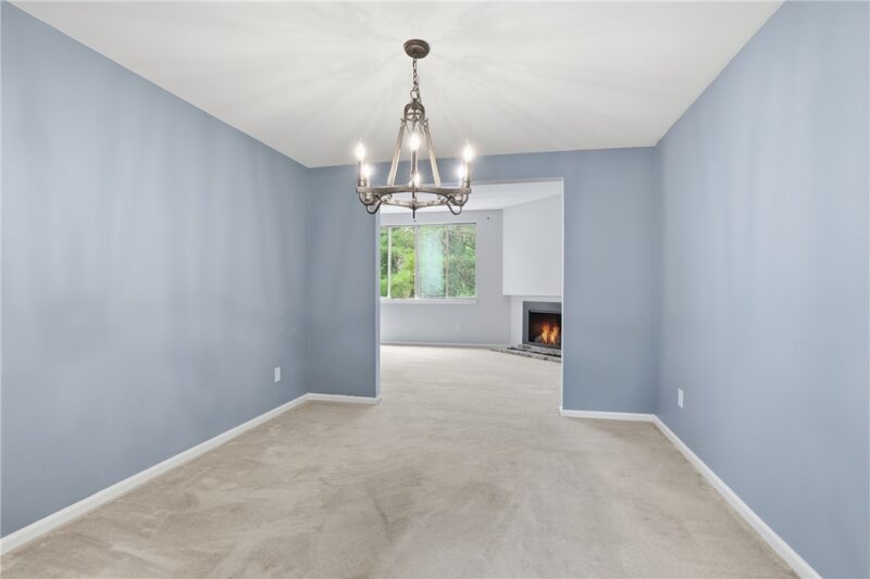 1559 Pinehurst Dr — photo 8