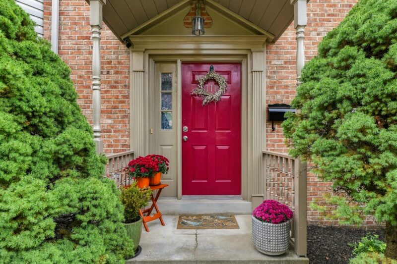 111 Baywood Avenue — photo 2