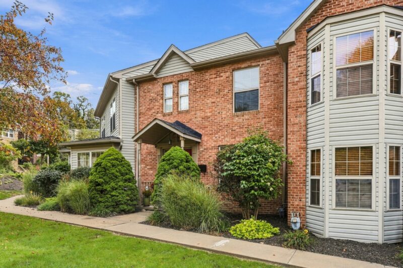 111 Baywood Avenue — photo 3