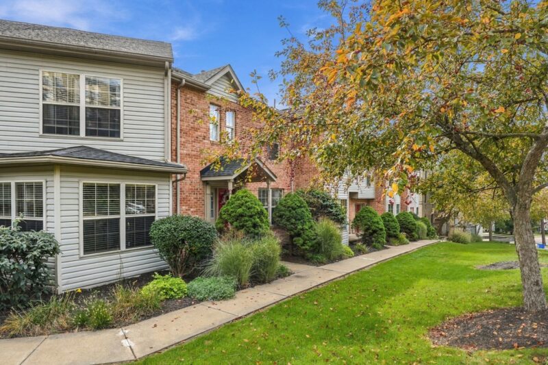 111 Baywood Avenue — photo 4
