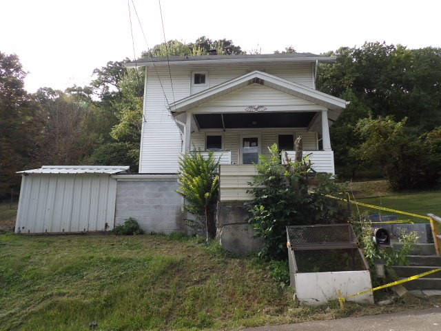 157 Martin Farm Road — photo 1
