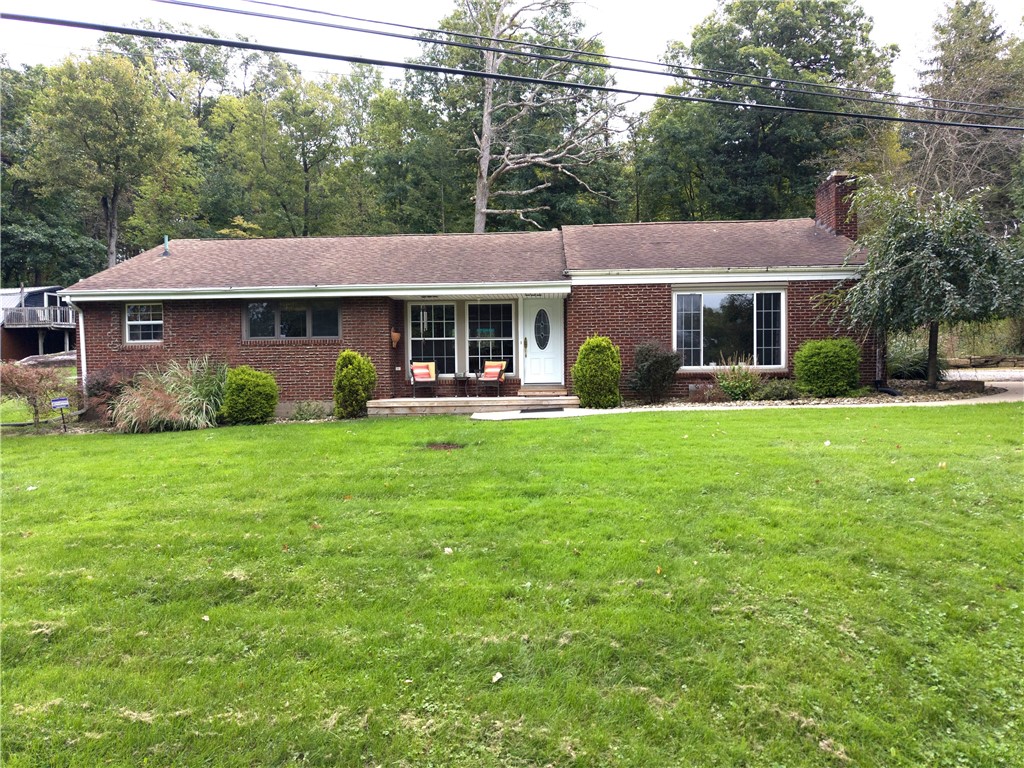 715 Powers Dr — photo 1