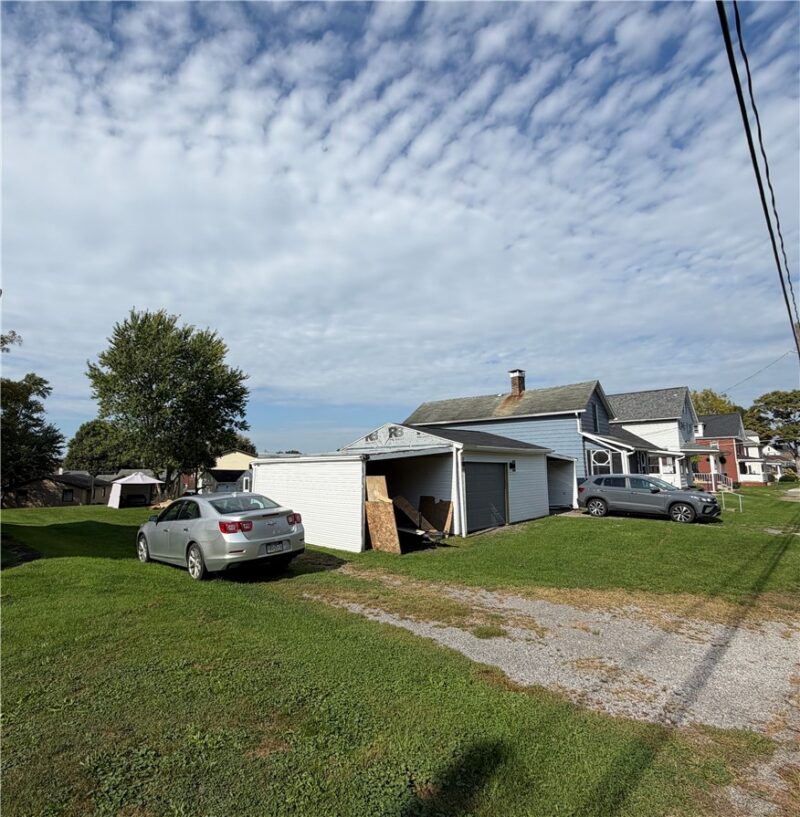 1506 Thorpe St — photo 2
