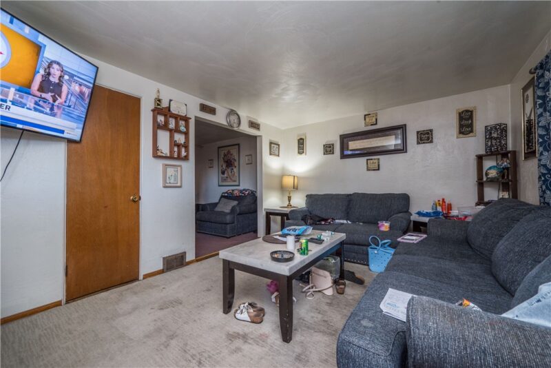 350 Overbrook Blvd — photo 5