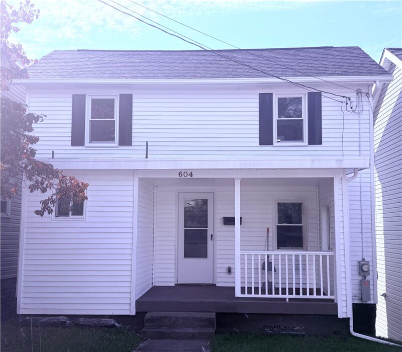 604 8th St.