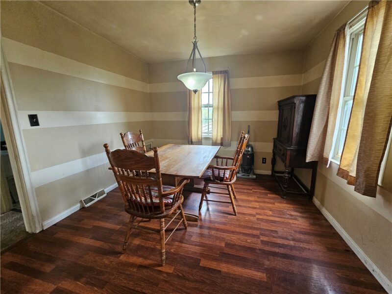 114 & 114-1/2 Wylie Ave — photo 8