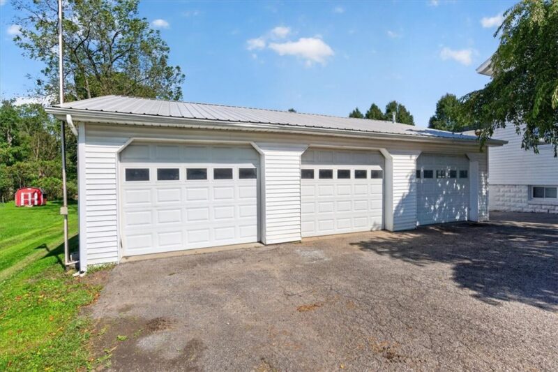 251 Winfield Rd — photo 5
