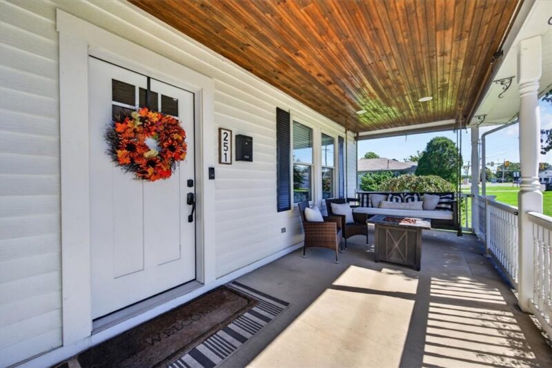 251 Winfield Rd — photo 6