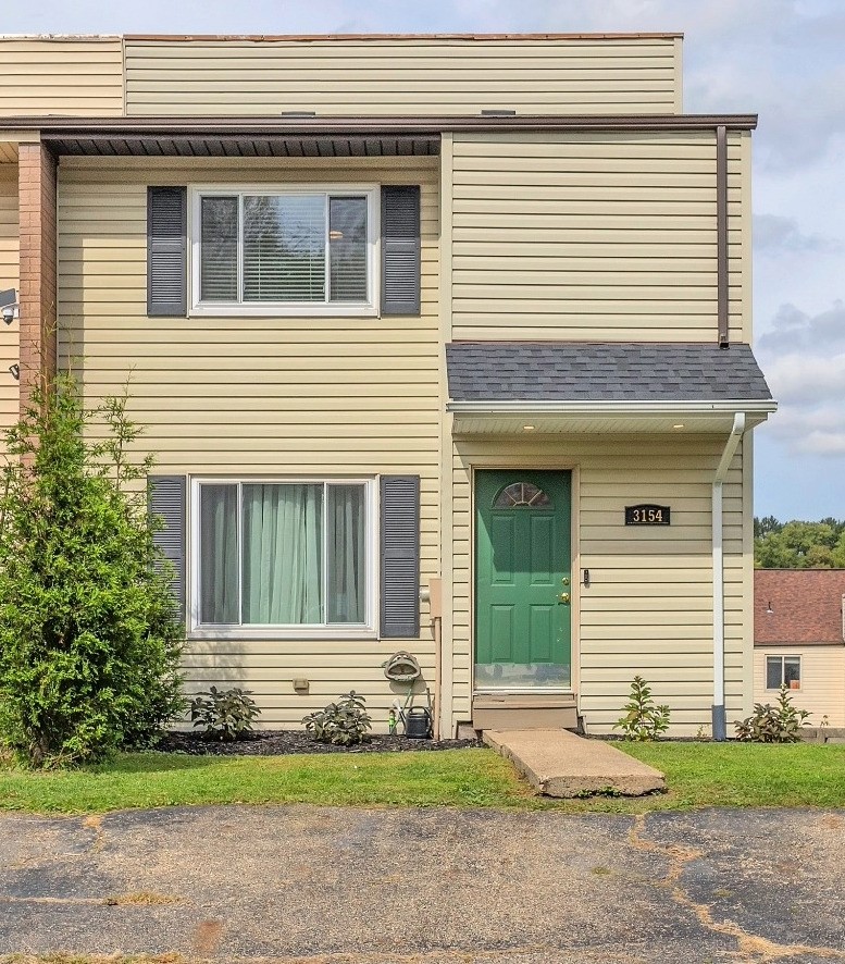 3154 Camberly Dr — photo 2